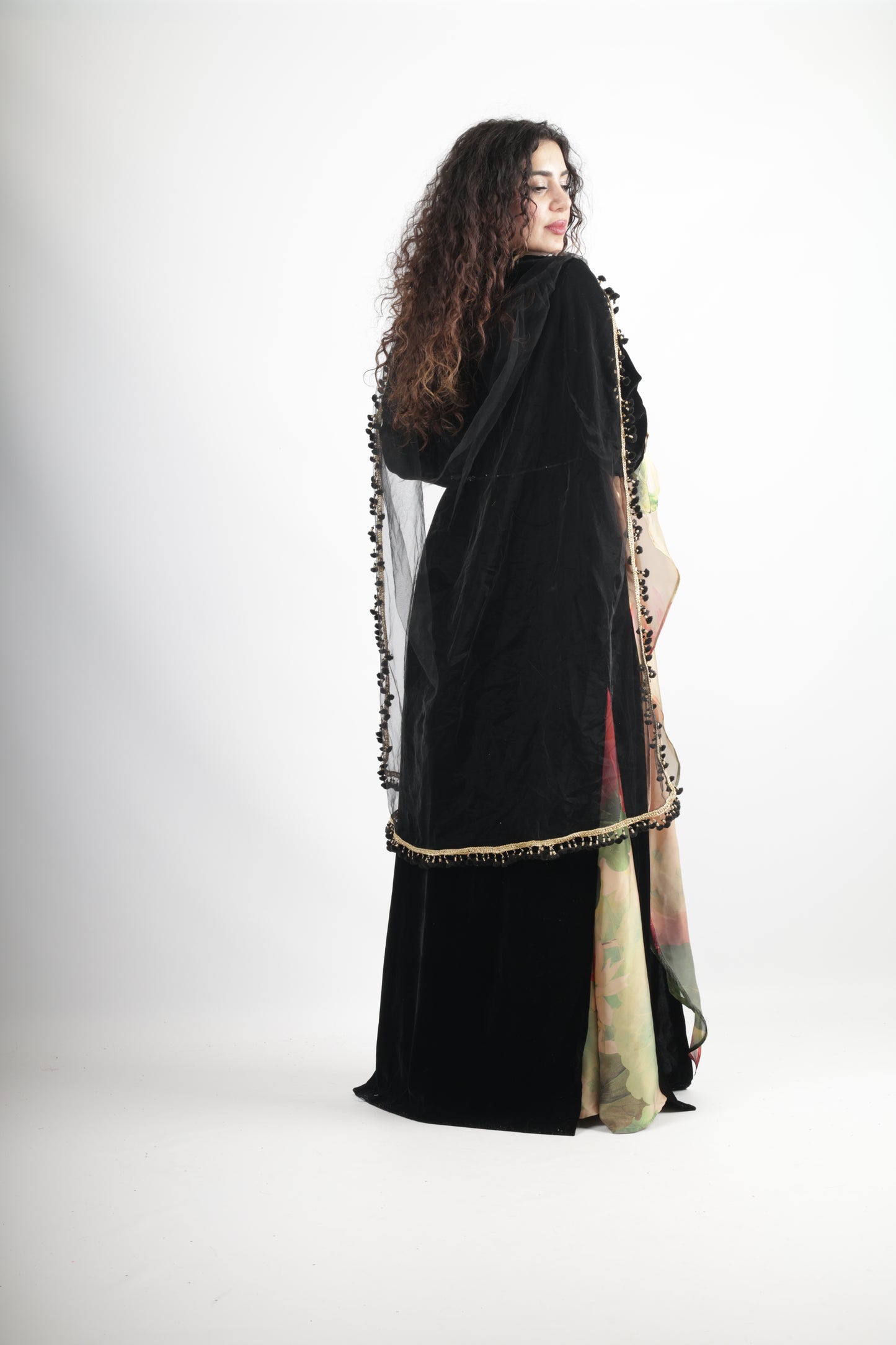 Shox Kurdish Deess 3 items with kawa