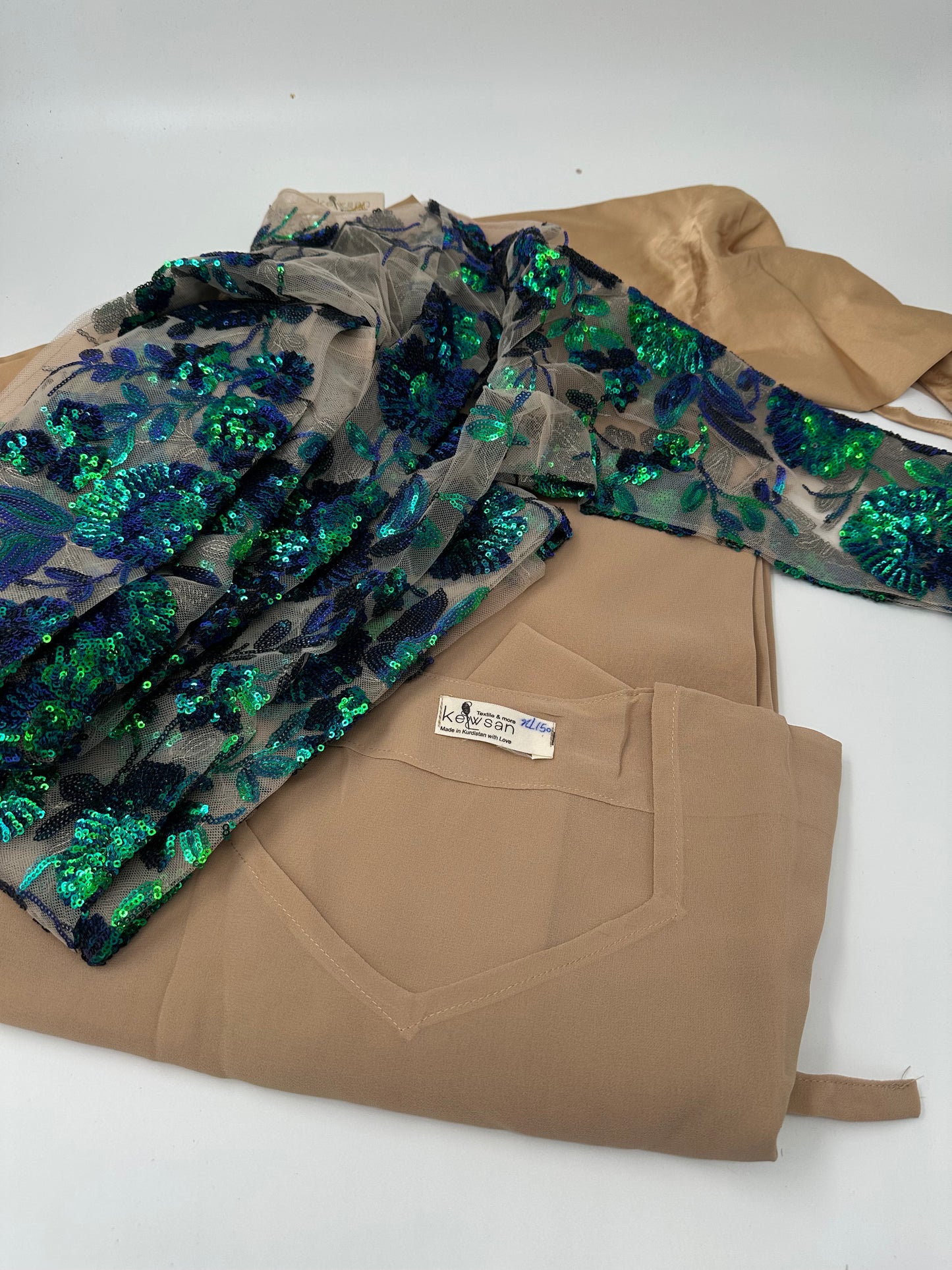 Dildar Grün/Blau Kurdisches Komplettkleid