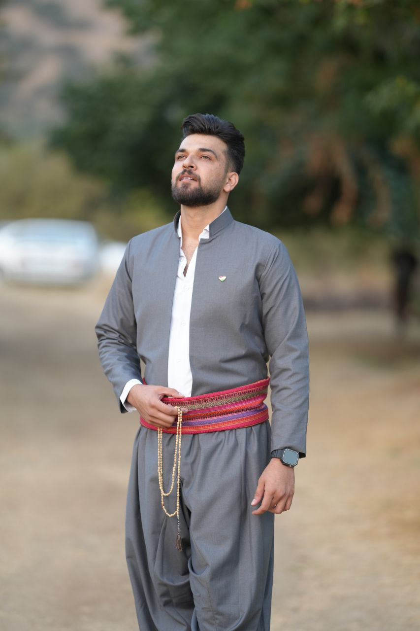 Kurdish Men's Dark Grey Traditional Suit – Premium Tailored Outfit for Weddings, Newroz, and Cultural Events