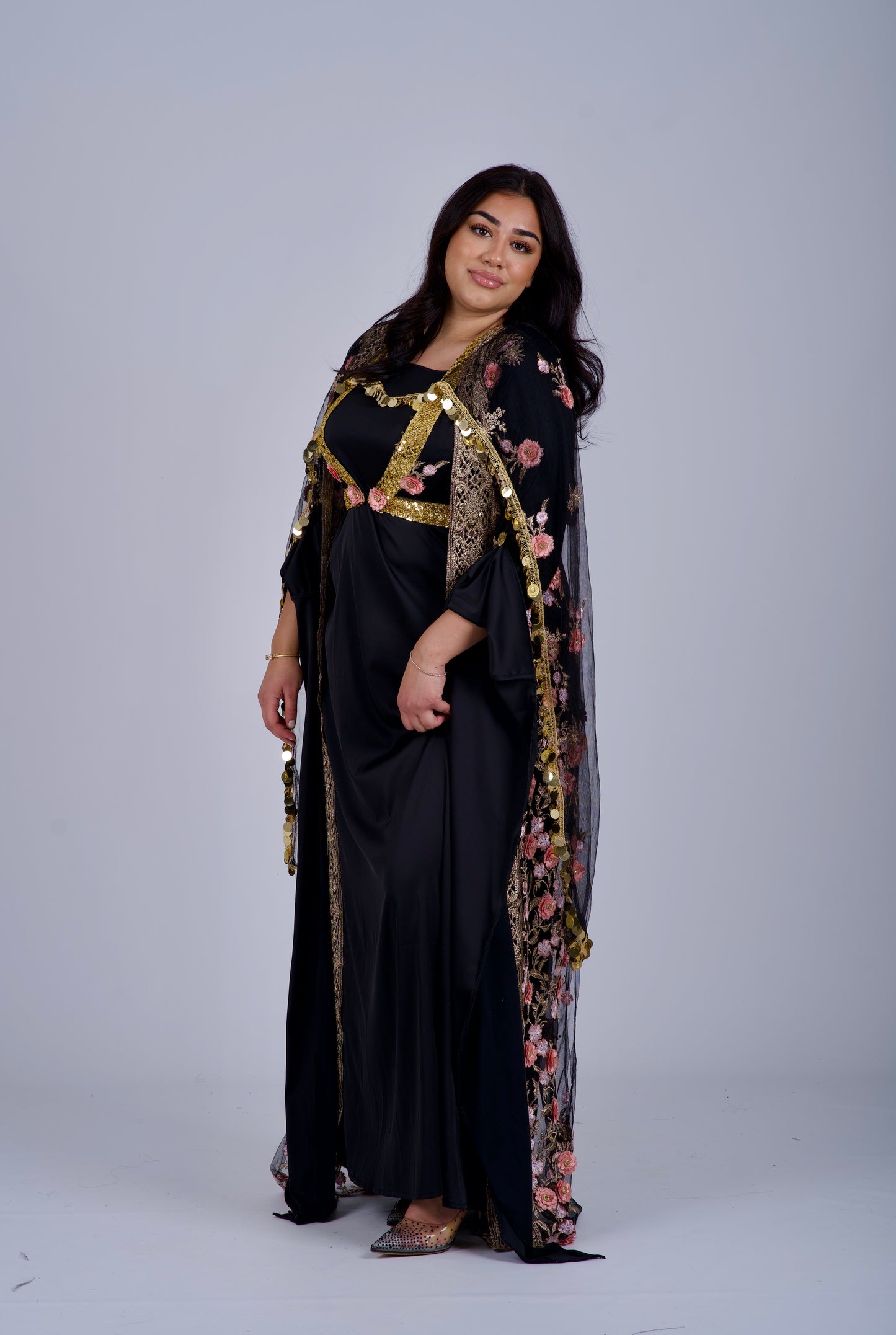 Xezal Collection – 4-Piece Traditional Kurdish Dress Set in Elegant Black