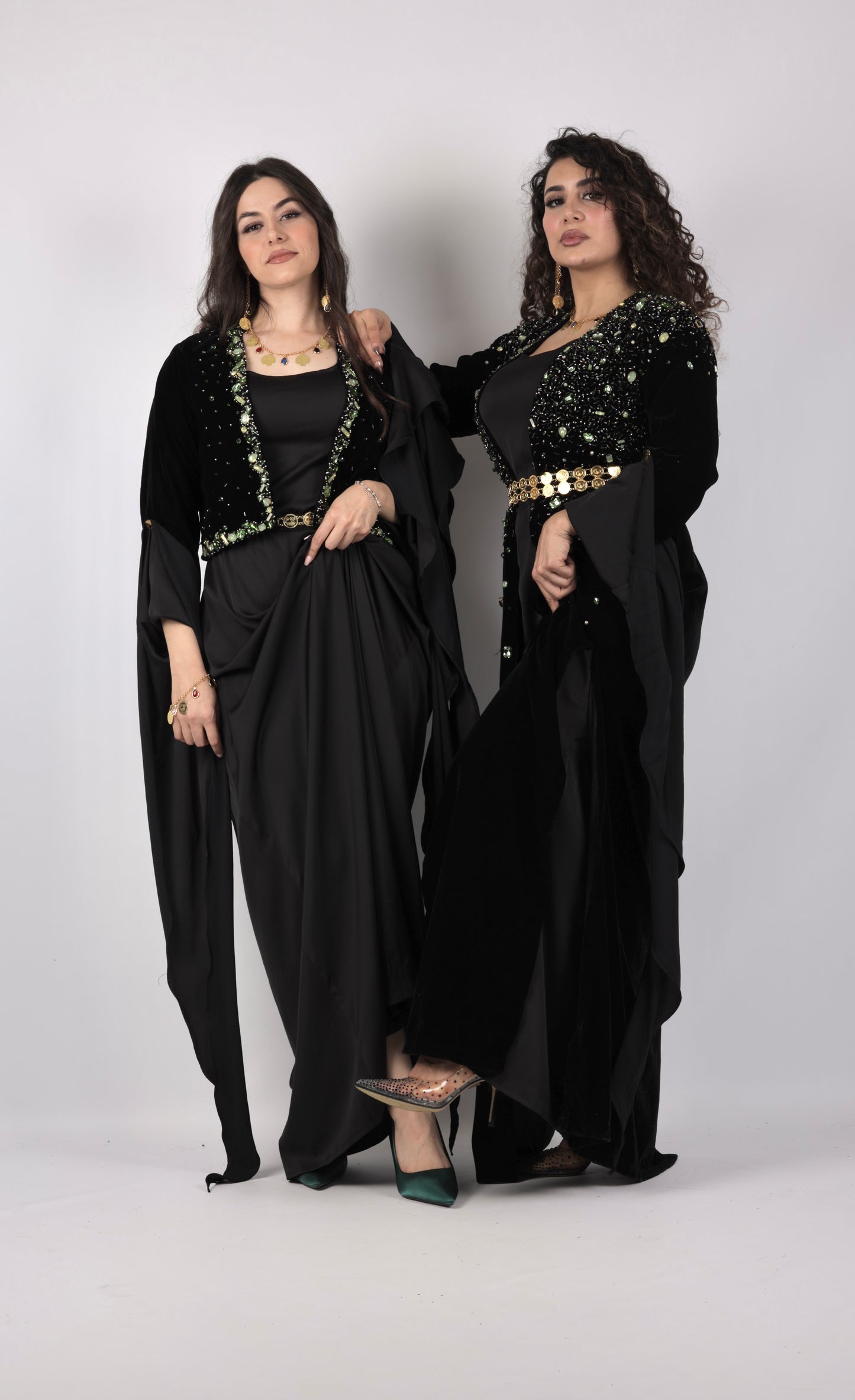 Crystal stones Swarwdki including Belt and arm pins