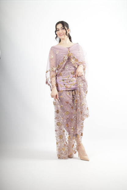 Kurdish traditional dress from Rojhalat in Mukryani Saqezi style, handmade in Kurdistan