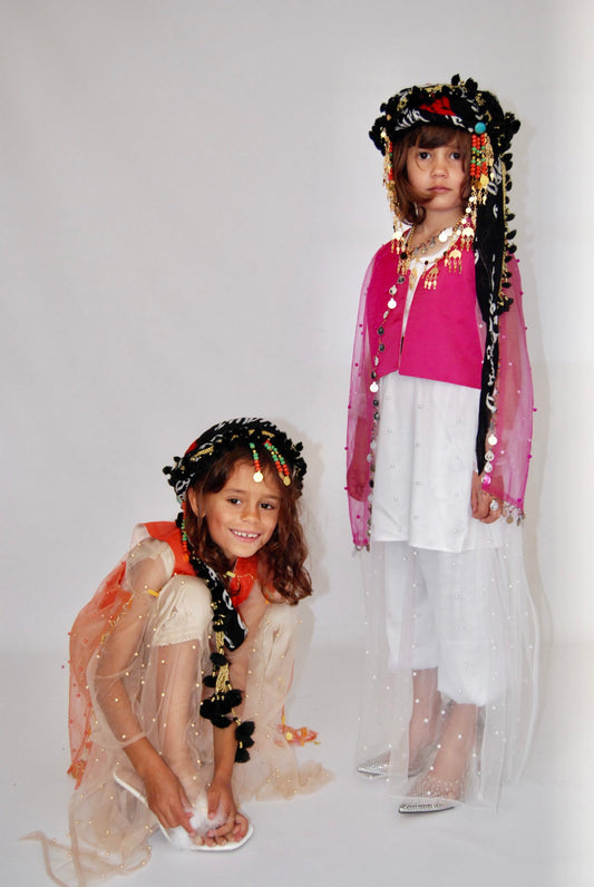 Sara 2 to 6 yearsKewsan textile and more Kurdish women, Kurdish clothes, Kurdische kleider