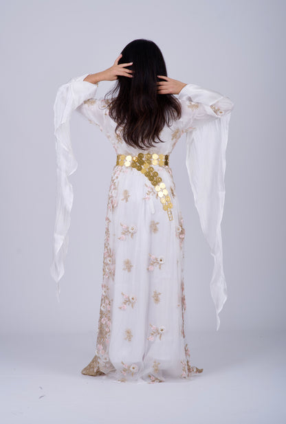 Stunning white Kurdish bridal dress set featuring 3D floral embroidery, a matching veil, and elegant Kawa, Kiras, and Helak vest. Ideal for Kurdish weddings and engagements.

